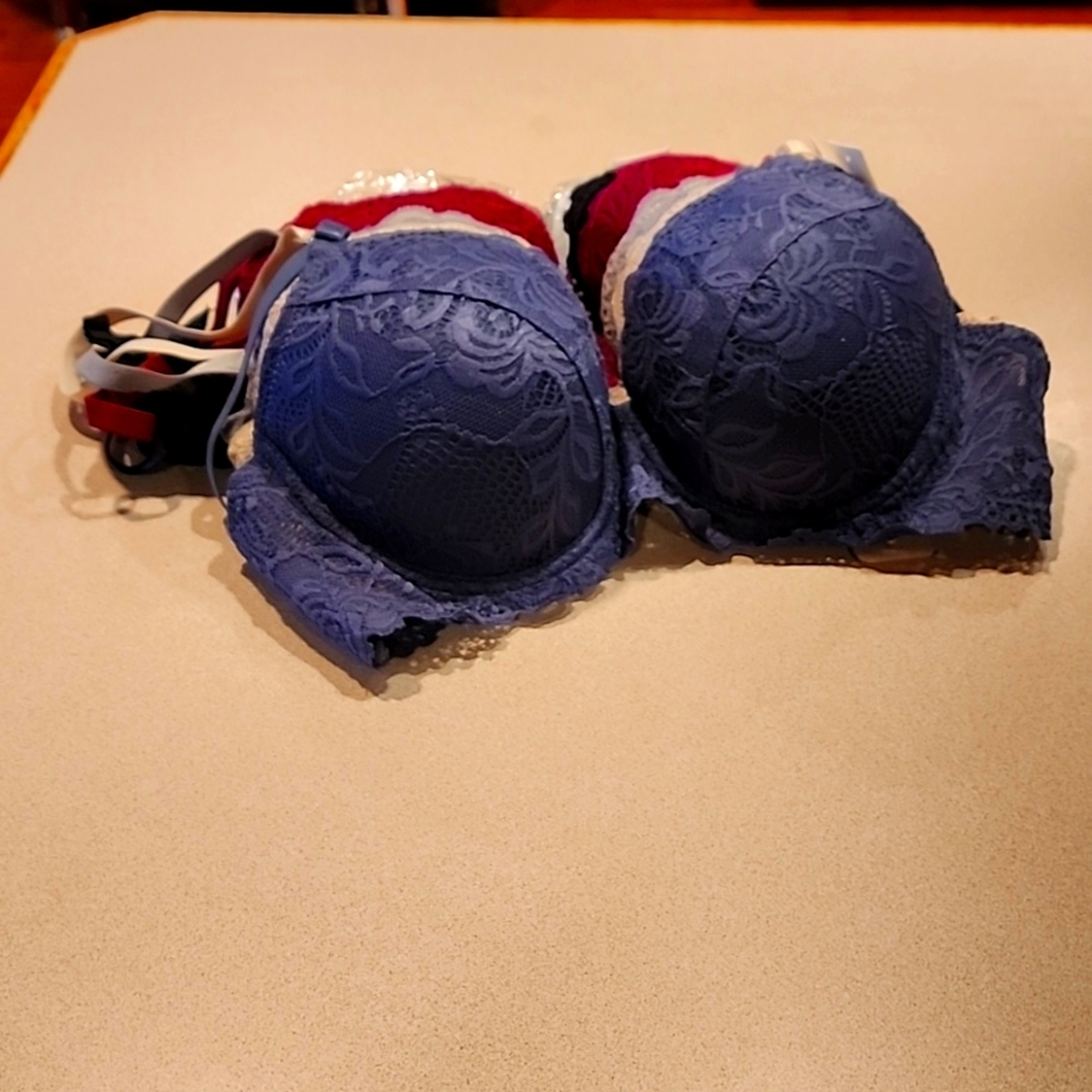 Bras/Reposhing